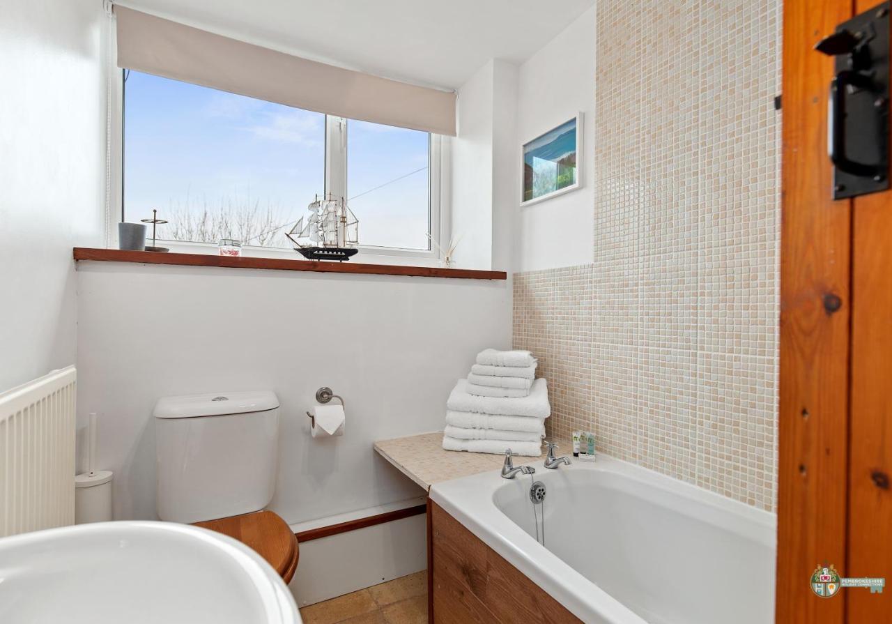 Lambston Cottage - A Pembrokeshire Home Away From Home Pelcomb Exteriér fotografie